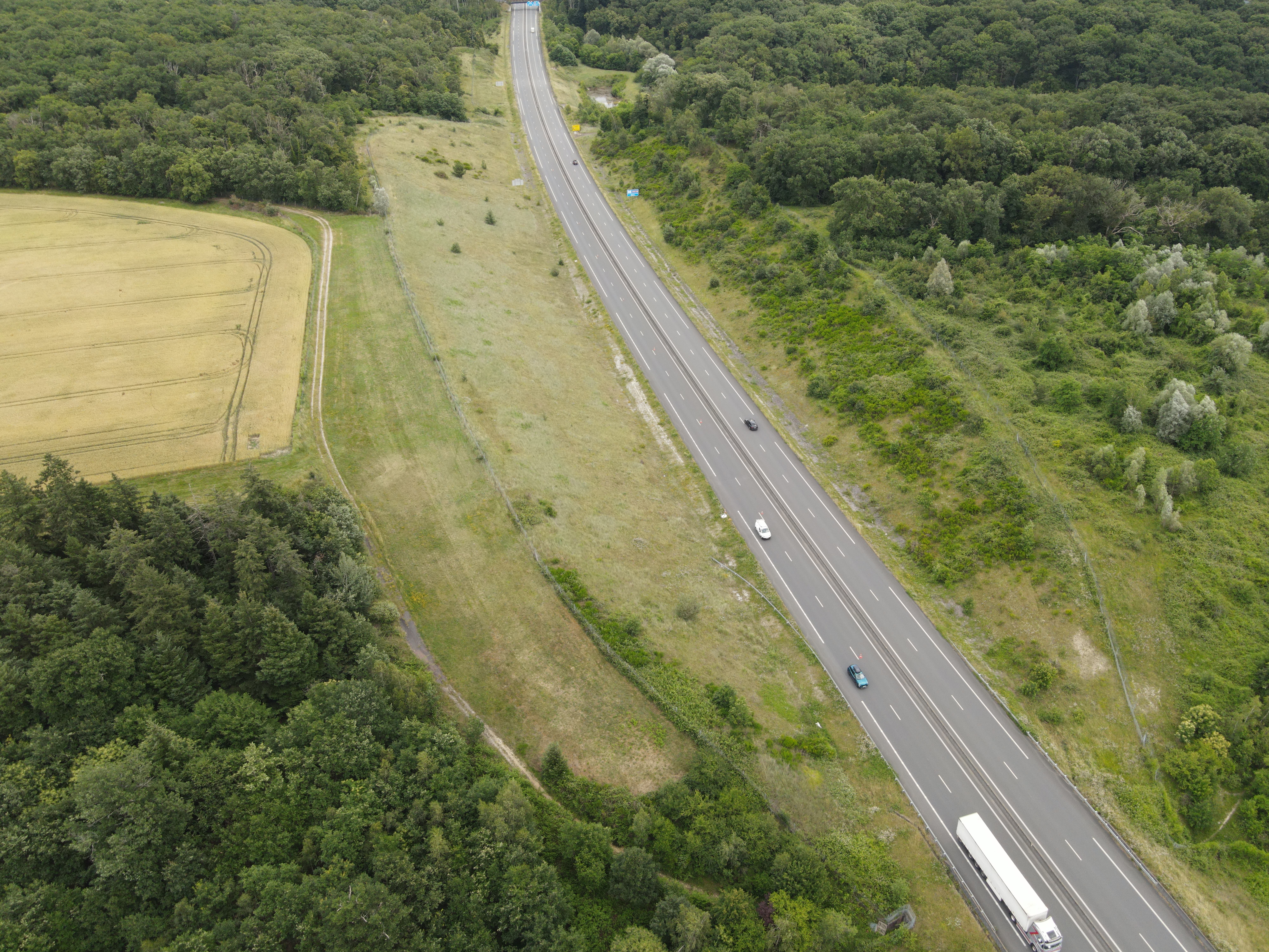 Vue drone de l'emprise alternative et de ses raccordements possibles.